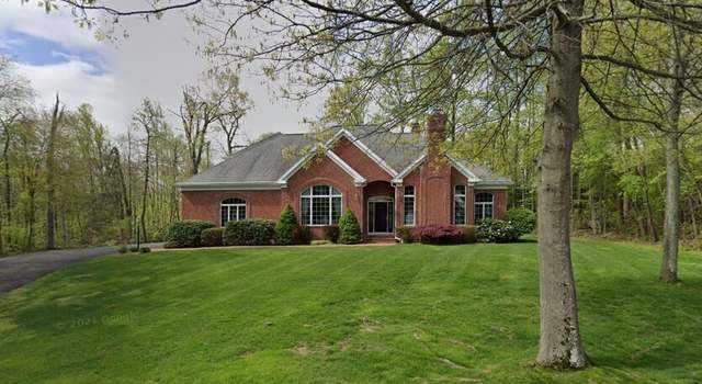 Photo of 101 W Meadow Rd, Hamden, CT 06518