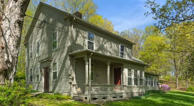 Photo of 212 Main St N, Woodbury, CT 06798