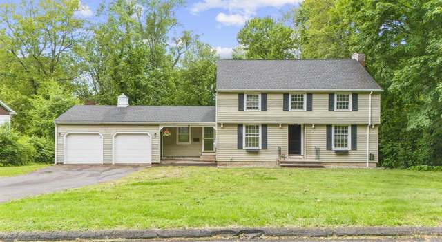 Photo of 5 Brainerd Dr, Portland, CT 06480