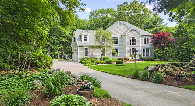 Photo of 9 Stonebrook Dr, Essex, CT 06442