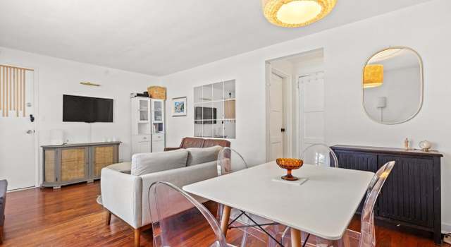 Photo of 1078 E Main St Apt 2, Stamford, CT 06902