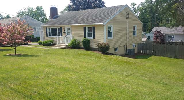 Photo of 92 Sumac St, West Haven, CT 06516