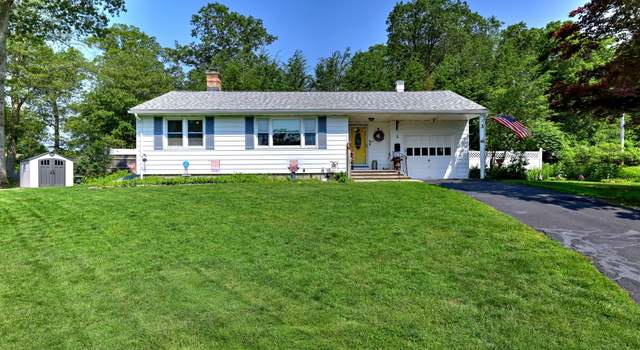 Photo of 3 Pierce Ln, Naugatuck, CT 06770