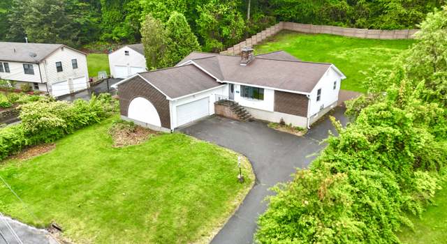 Photo of 178 Stoddard Rd, Waterbury, CT 06708