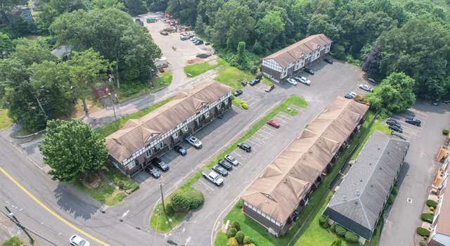 Photo of 268 Scott Rd Apt 3, Waterbury, CT 06705