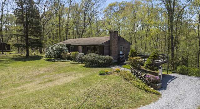 Photo of 60 Woodland Dr, Essex, CT 06409