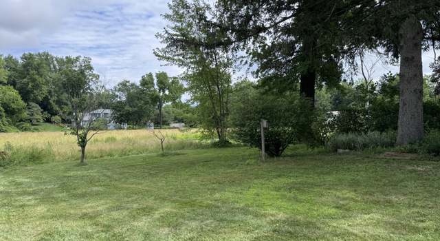 Photo of 190 Elm St, Windsor Locks, CT 06096