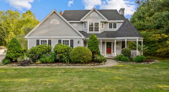 Photo of 364 Grindstone Hill Rd, North Stonington, CT 06359