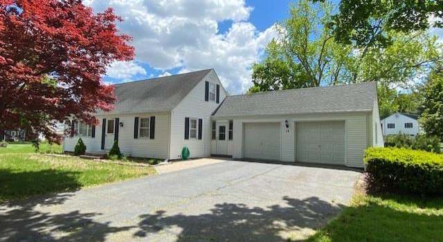Photo of 14 April Dr, Glastonbury, CT 06033