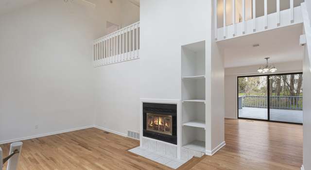 Photo of 2 Steeple Top Rd, Norwalk, CT 06853