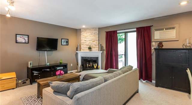 Photo of 8 Driftway Rd Unit C2, Danbury, CT 06811