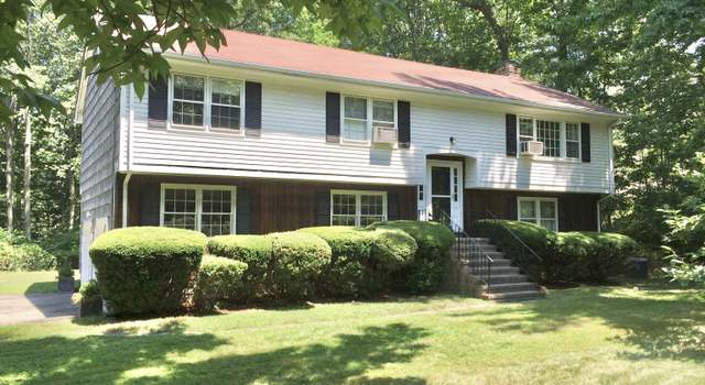 Photo of 17 Silver Lakes Dr, Darien, CT 06820