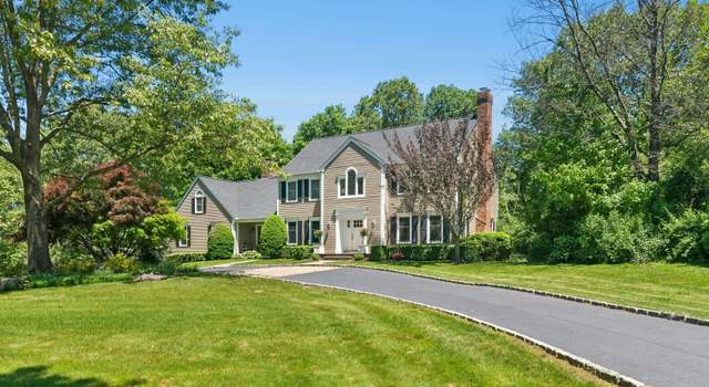 Photo of 33 Fitch Ln, New Canaan, CT 06840