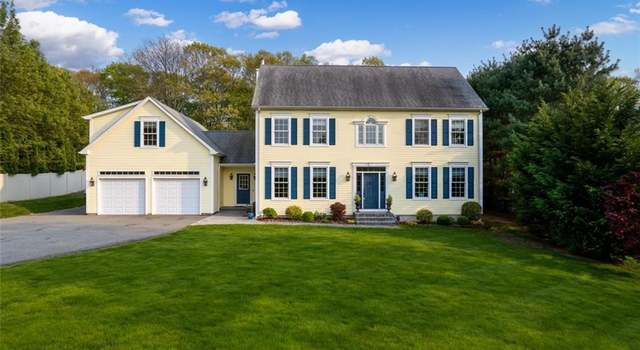 Photo of 6 White Oak Ln, Waterford, CT 06375