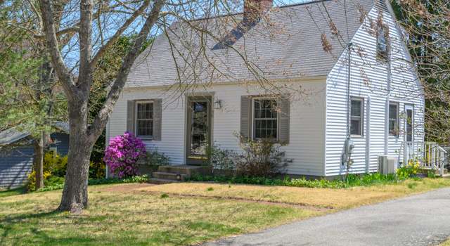 Photo of 30 Rossie St, Stonington, CT 06355