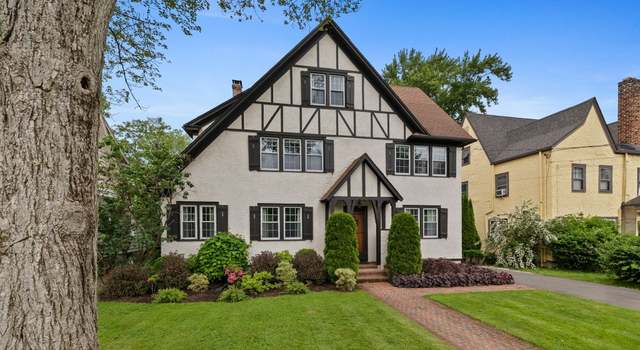 Photo of 137 Ballard Dr, West Hartford, CT 06119