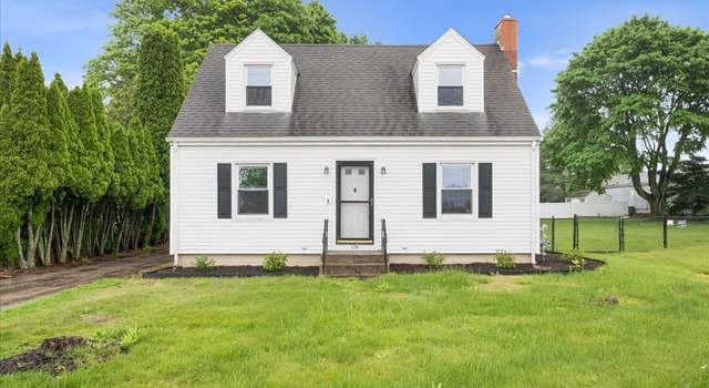 Photo of 378 Eastern Point Rd, Groton, CT 06340