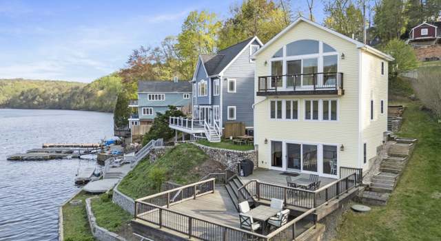 Photo of 27 Bankside Trl, Newtown, CT 06482