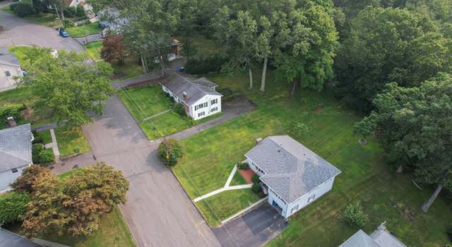 Photo of 96 Westmont Dr, Waterbury, CT 06708