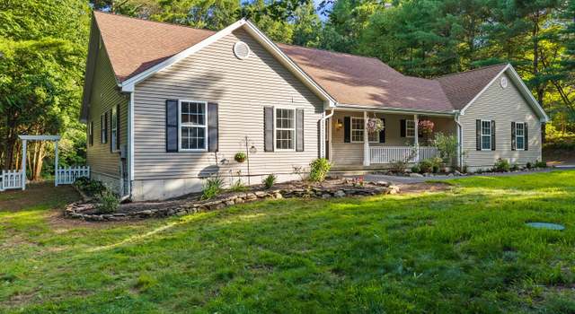 Photo of 31 Kenwood, Griswold, CT 06351