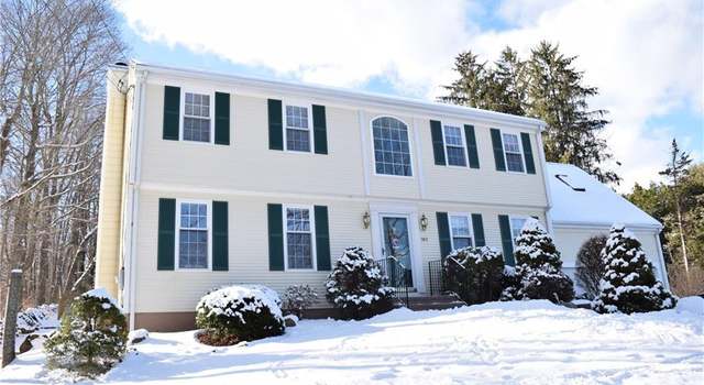 Photo of 583 Ridgewood Rd, Middletown, CT 06457