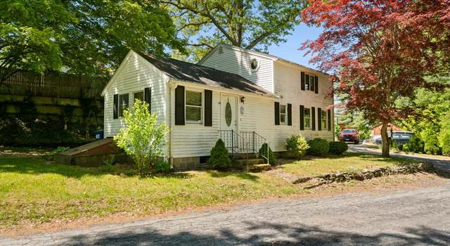 Photo of 1 Chenette Rd, Griswold, CT 06351