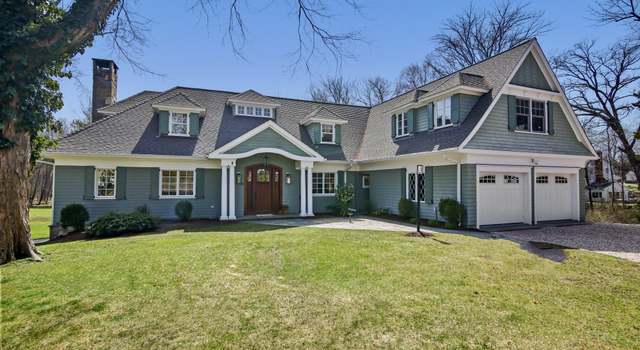 Photo of 19 Bayberry Ln, Darien, CT 06820