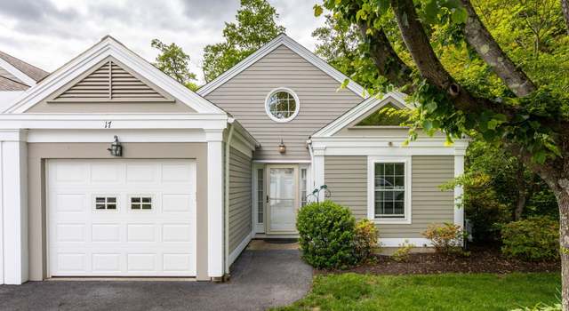 Photo of 17 Saint George Pl #17, Newtown, CT 06482