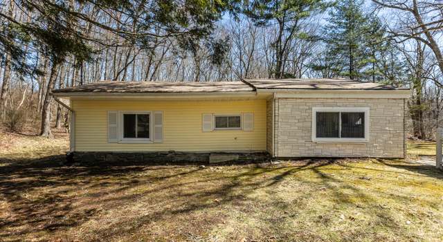 Photo of 39 Johnson Cove Rd, Griswold, CT 06351