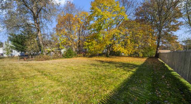 Photo of 21 4th St, New Britain, CT 06051