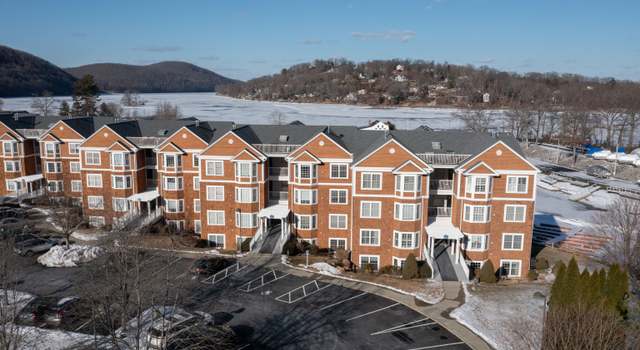Photo of 10 Hayestown Rd Unit 4-32, Danbury, CT 06811