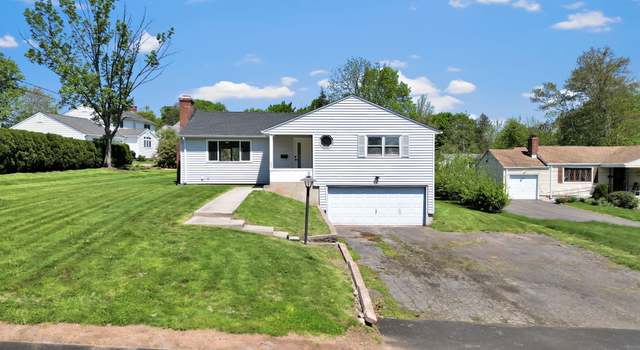 Photo of 192 Morgan Cir, Wethersfield, CT 06109
