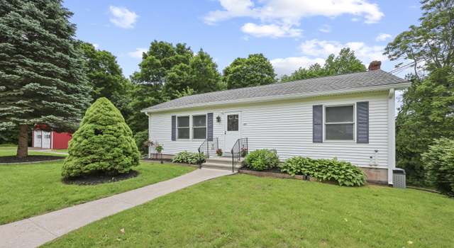 Photo of 63 Bidwell St, Middletown, CT 06457