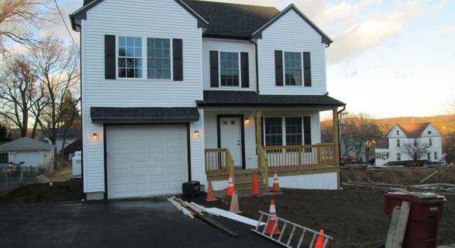 Photo of 67 Grove St, Naugatuck, CT 06770