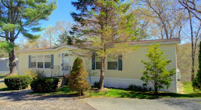 Photo of 296A Oxoboxo Dam Rd, Montville, CT 06370