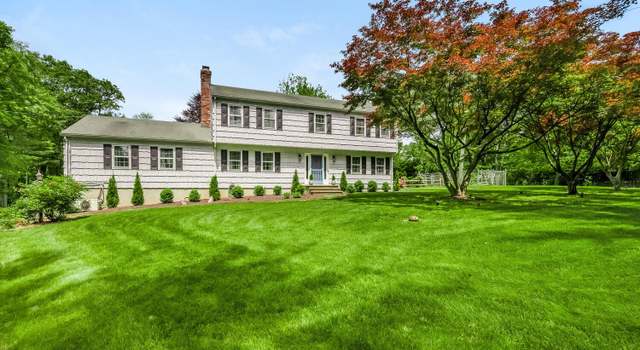 Photo of 290 Fillow St, Norwalk, CT 06850