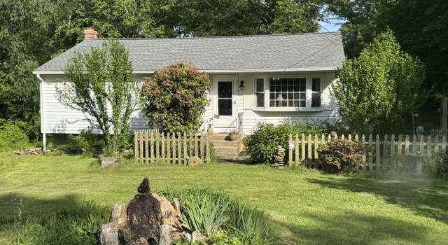 Photo of 50 Carriage Dr, Lebanon, CT 06249