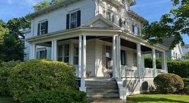 Photo of 3 Jackson Ave, Stonington, CT 06355