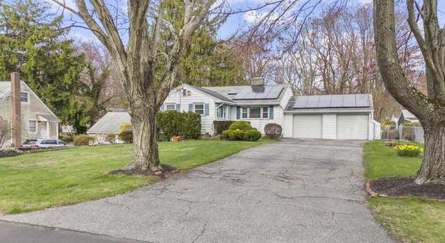 Photo of 75 Linda Dr, Bridgeport, CT 06606