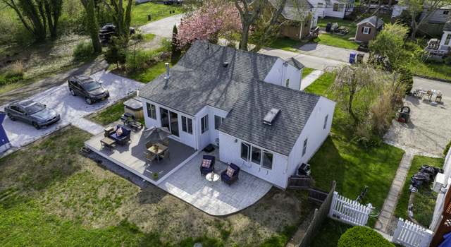 Photo of 3 Clark Ave, Old Saybrook, CT 06475