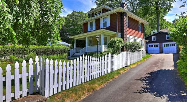 Photo of 21 Oakwood Ave, Waterbury, CT 06708