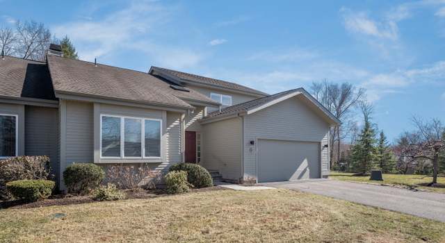 Photo of 8 Lancaster Ct, Avon, CT 06001