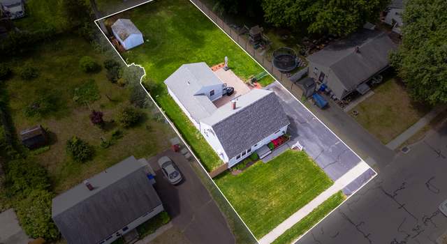 Photo of 21 Roosevelt Blvd, Enfield, CT 06082