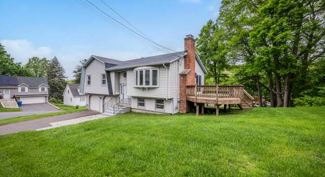 Photo of 154 Williamson Dr, Waterbury, CT 06710