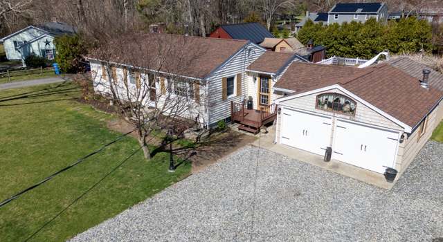 Photo of 24 Plaza St, Brooklyn, CT 06234