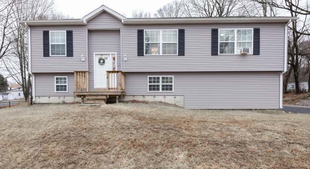 Photo of 487 North St, Windham, CT 06226