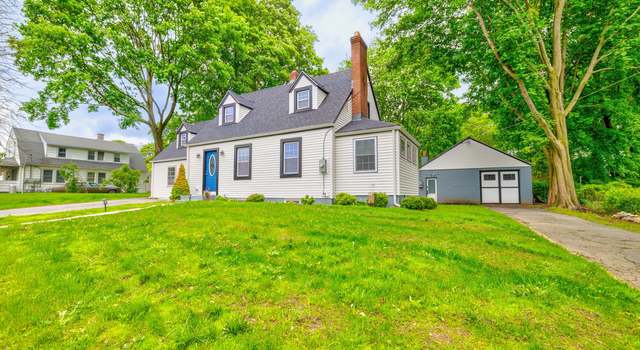 Photo of 8 Wild Rose Pl, Waterford, CT 06385