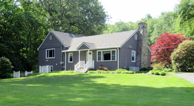 Photo of 37 Watrous Rd, Bolton, CT 06043