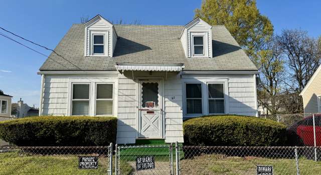 Photo of 67 Harvey St, Bridgeport, CT 06610