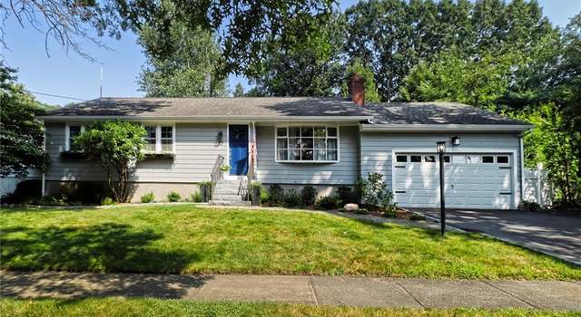 Photo of 80 Deerfield Dr, Stratford, CT 06614